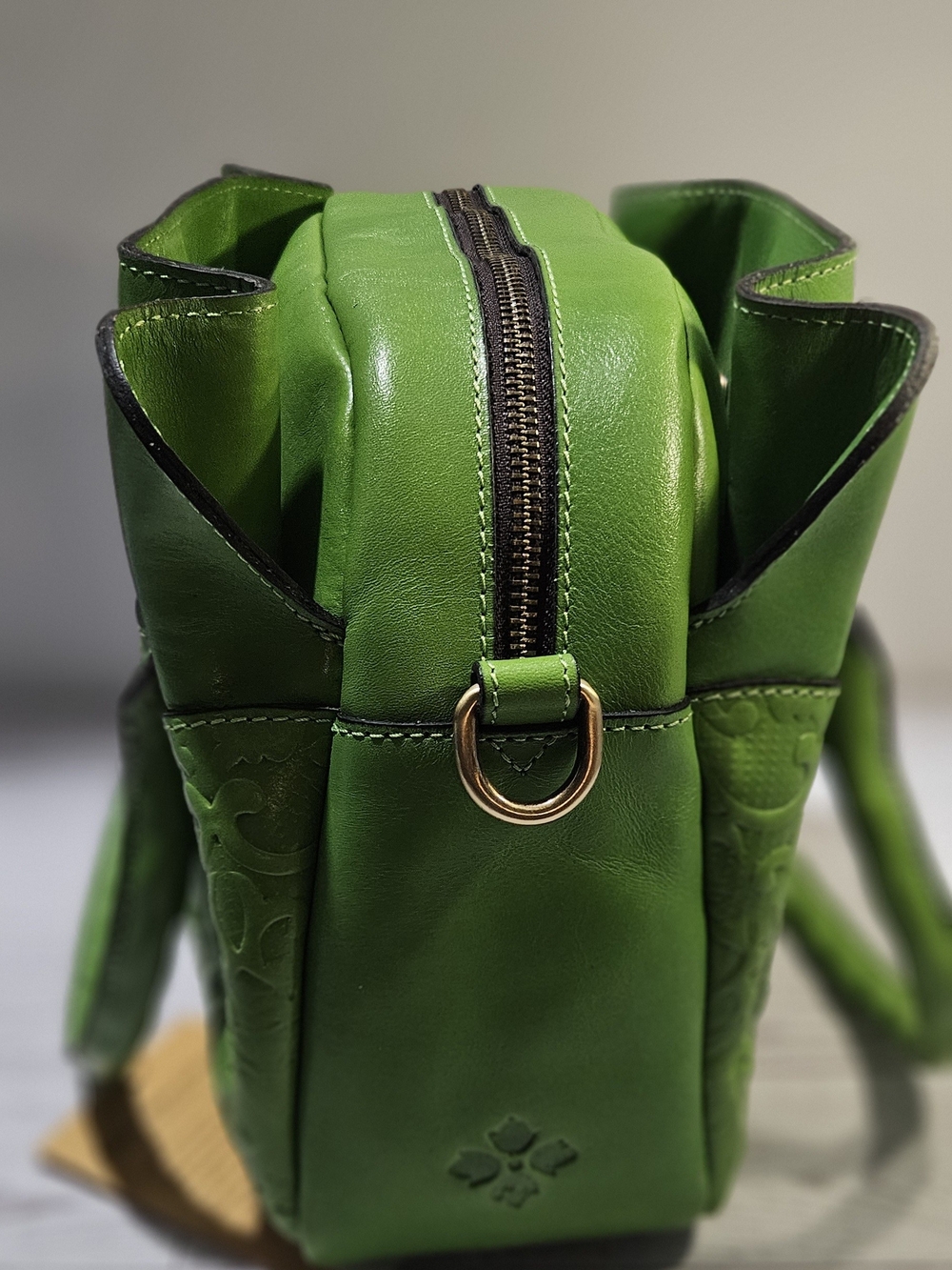 Patricia Nash Ashford Crossbody Sachel - Picture 6 of 9